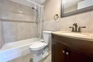 809 W Oakland Park Blvd, Oakland Park, FL 33311 - Photo 6