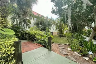 809 W Oakland Park Blvd, Oakland Park, FL 33311 - Photo 12