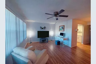 13250 SW 4th Ct, Unit #216G, Pembroke Pines, FL 33027 - Photo 4