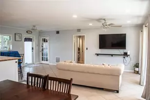 1000 SE 4th St, Fort Lauderdale, FL 33301 - Photo 4