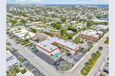 2201 NE 36th St, Unit #205, Lighthouse Point, FL 33064 - Photo 40