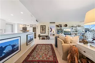 215 N Birch Rd, Fort Lauderdale, FL 33304 - Photo 8