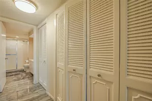 7400 Radice Ct, Lauderhill, FL 33319 - Photo 24