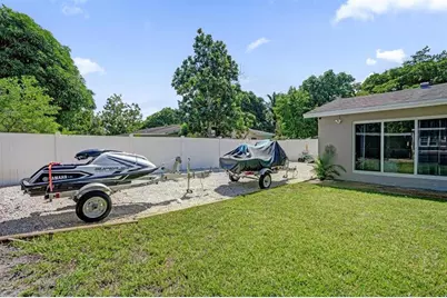 6411 SW 6th St, Margate, FL 33068 - Photo 40