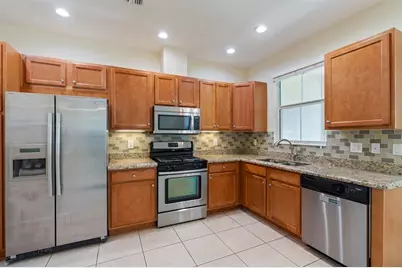 3330 NW 124 Way, Unit #3330, Sunrise, FL 33323 - Photo 12