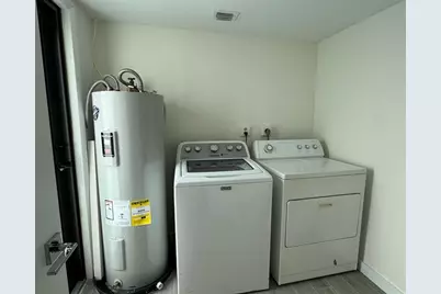 1101 SE 4th Ct, Deerfield Beach, FL 33441 - Photo 20