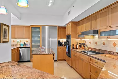 615  Bayshore Dr, Unit #301, Fort Lauderdale, FL 33304 - Photo 10