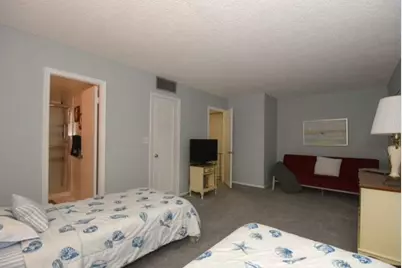 1018 NE 25th, Hallandale Beach, FL 33009 - Photo 28