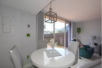 1018 NE 25th, Hallandale Beach, FL 33009 - Photo 18