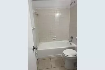 515 S Sequoia Dr, Unit #206, West Palm Beach, FL 33409 - Photo 8