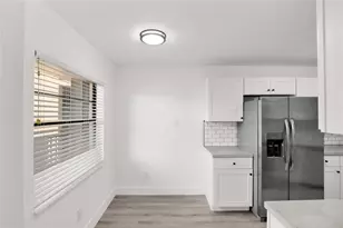 23344 Carolwood Ln, Boca Raton, FL 33428 - Photo 4