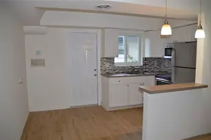 4303 NW 20th Ave, Oakland Park, FL 33309 - Photo 4