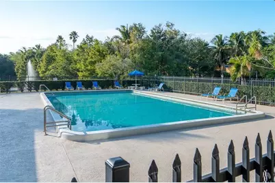 731 N Pine Island Rd, Unit #404, Plantation, FL 33324 - Photo 12