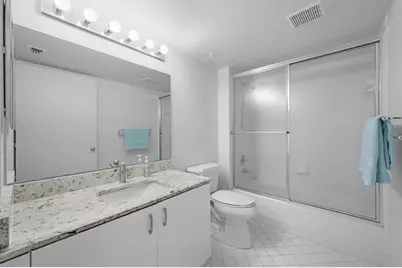 550 SW 137th Ave, Unit #401L, Pembroke Pines, FL 33027 - Photo 18