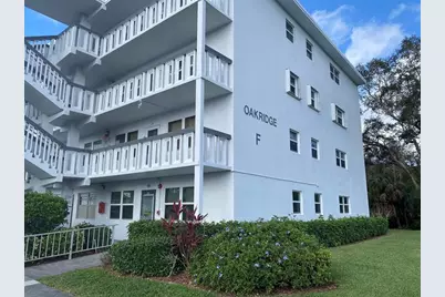 1060  Oakridge F, Unit #1060, Deerfield Beach, FL 33442 - Photo 8