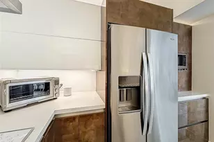 3625 N Country Club Dr, Aventura, FL 33180 - Photo 18