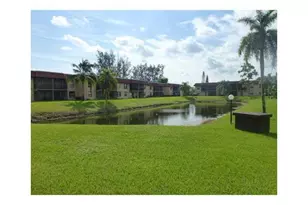 21895 Lake Forest Cir, Boca Raton, FL 33433 - Photo 24