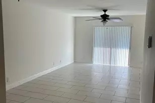 21895 Lake Forest Cir, Boca Raton, FL 33433 - Photo 20