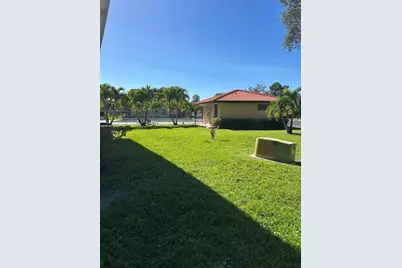 21895  Lake Forest Cir, Unit #106, Boca Raton, FL 33433 - Photo 30