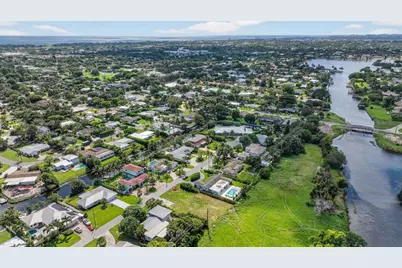 3135  Chapel Hill Blvd, Boynton Beach, FL 33435 - Photo 16