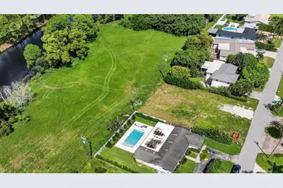 3135  Chapel Hill Blvd, Boynton Beach, FL 33435 - Photo 18