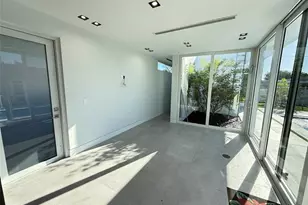 12245 SW 29th Ter Adu, Miami, FL 33175 - Photo 10