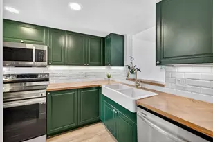 2707 NE 14th Street Causeway, Pompano Beach, FL 33062 - Photo 2