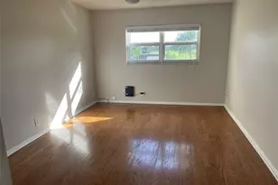 1005 Country Club Dr, Margate, FL 33063 - Photo 8