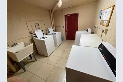 1005  Country Club Dr, Unit #205, Margate, FL 33063 - Photo 28