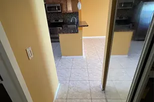 1025 Country Club Dr, Margate, FL 33063 - Photo 34