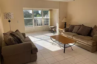 1025 Country Club Dr, Margate, FL 33063 - Photo 4