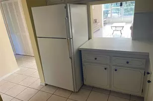 1025 Country Club Dr, Margate, FL 33063 - Photo 26