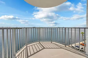 11930 N Bayshore Dr, North Miami, FL 33181 - Photo 40