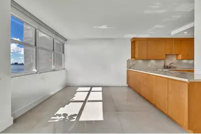 11930 N Bayshore Dr, Unit #404, North Miami, FL 33181 - Photo 16