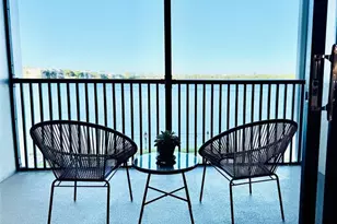 112 Lake Emerald Unit, Oakland Park, FL 33309 - Photo 2