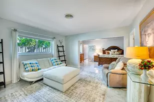 208 NE 30th St, Wilton Manors, FL 33334 - Photo 26