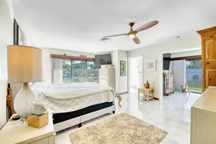 208 NE 30th St, Wilton Manors, FL 33334 - Photo 34