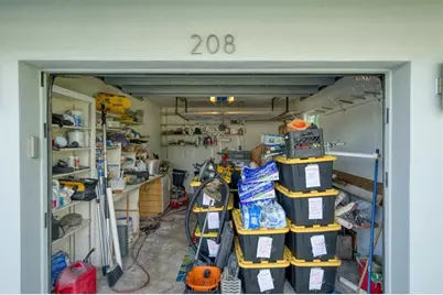 208 NE 30th St, Wilton Manors, FL 33334 - Photo 48