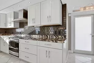 328 N Ocean Blvd, Pompano Beach, FL 33062 - Photo 8