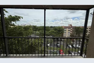 3771  Environ Blvd, Unit #650, Lauderhill, FL 33319 - Photo 2