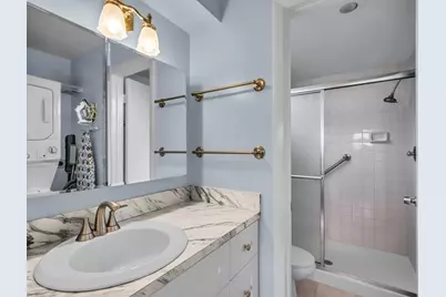 10402  Sunrise Lakes Blvd, Unit #312, Sunrise, FL 33322 - Photo 18