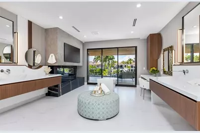 2733 NE 16th St, Fort Lauderdale, FL 33304 - Photo 32