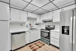 6351 N University Dr, Tamarac, FL 33321 - Photo 8