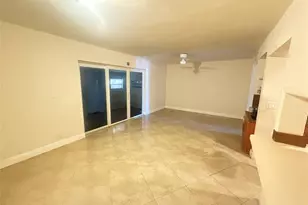 5646 Blueberry Ct, Lauderhill, FL 33313 - Photo 4