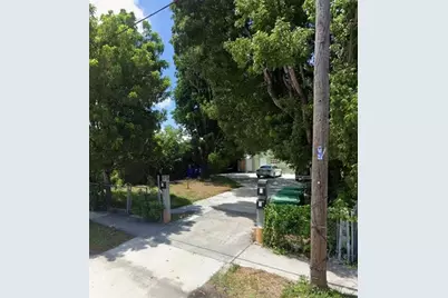 773 NW 34th Street, Miami, FL 33127 - Photo 2