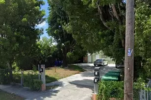 773 NW 34th St, Miami, FL 33127 - Photo 2