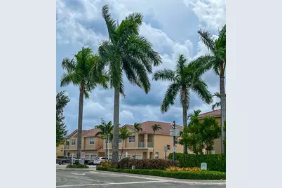 2904  Crestwood Ter, Unit #4104, Margate, FL 33063 - Photo 1