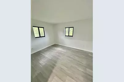 2252 NW 183 St, Unit #4, Miami Gardens, FL 33056 - Photo 8