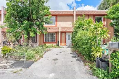 2759 NW 198th Ter, Miami Gardens, FL 33056 - Photo 1