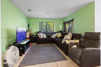 4024 NW 23rd Ct, Miami, FL 33142 - Photo 20
